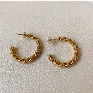 14k Gold Twisted Minimalist Hoop Earrings
